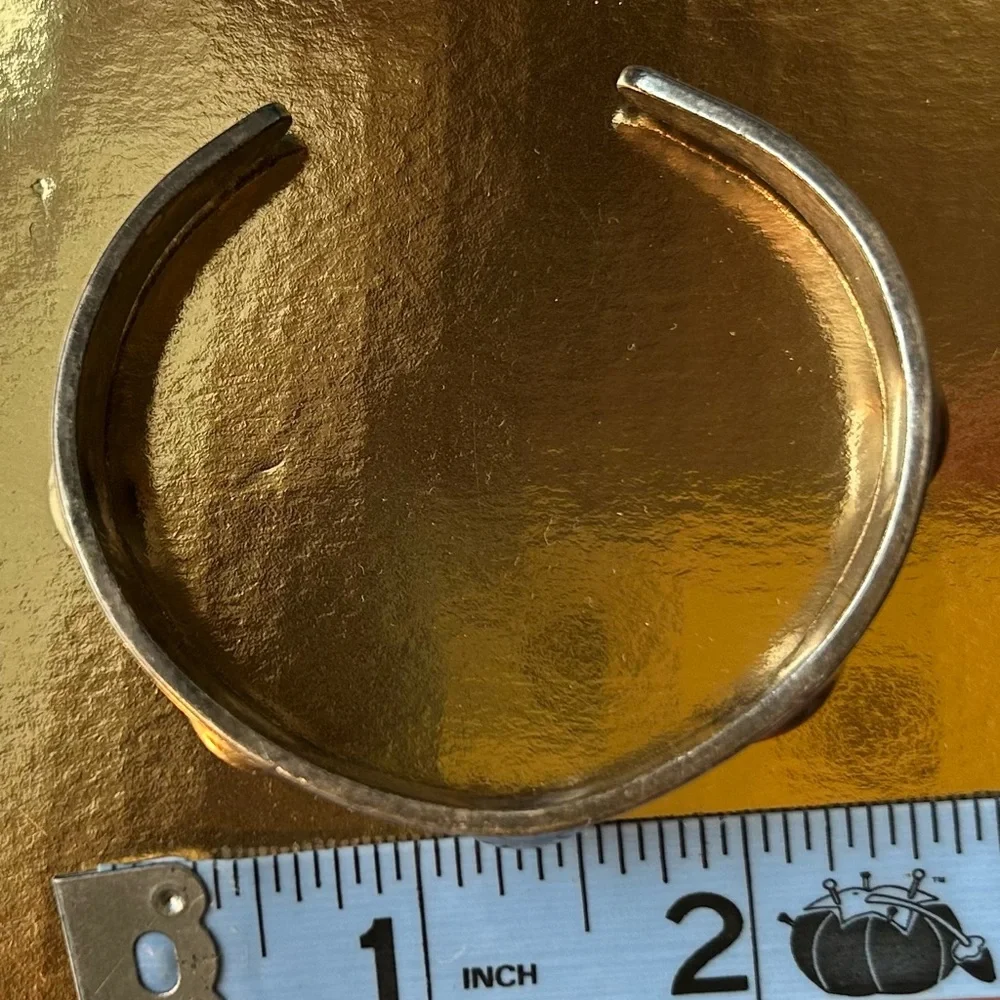 Silver Cuff by GUESS -  distressed design - Picture 5 of 6